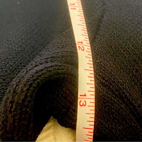 St John Basics Black Santana Knit Pleated Front Elastic Waist Pull-on Pants sz 8 - Picture 6 of 7